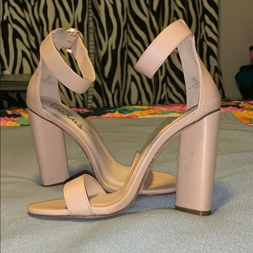 Size 6 heels from Lulus SOLD